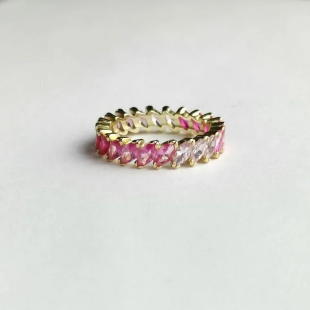 Jem Designs Shop stunning ring